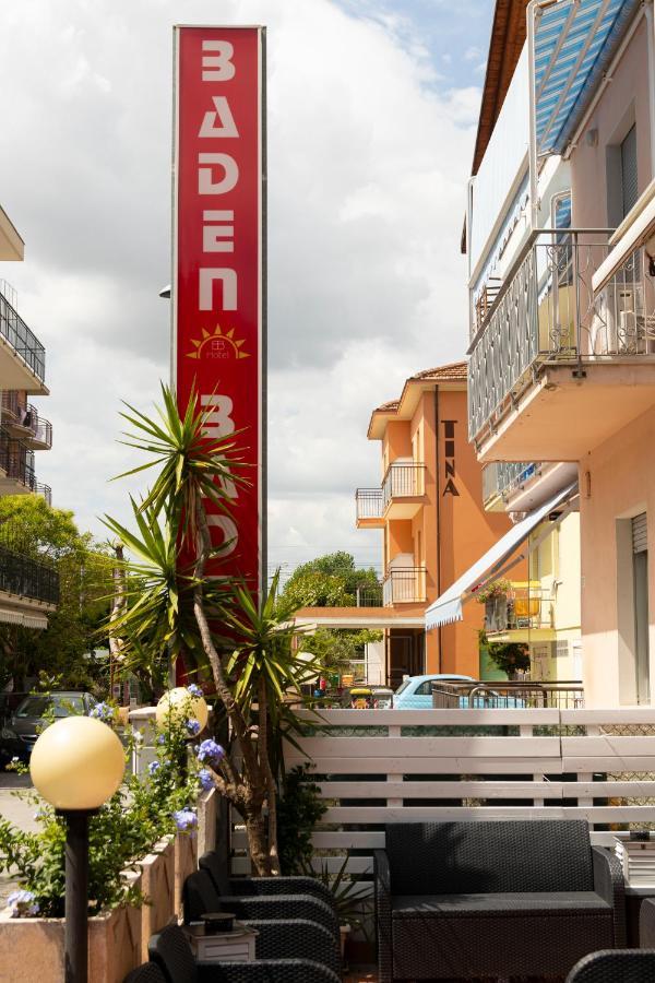 Hotel Baden Baden Rímini Exterior foto